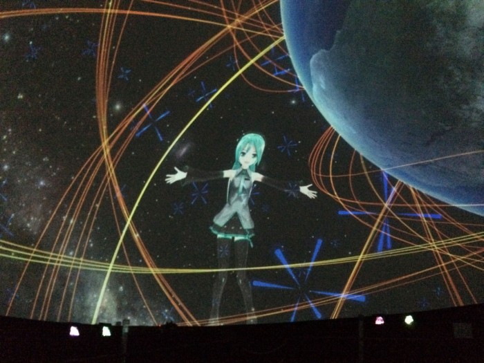 Miku-Hatsune---Planetario-Tokio